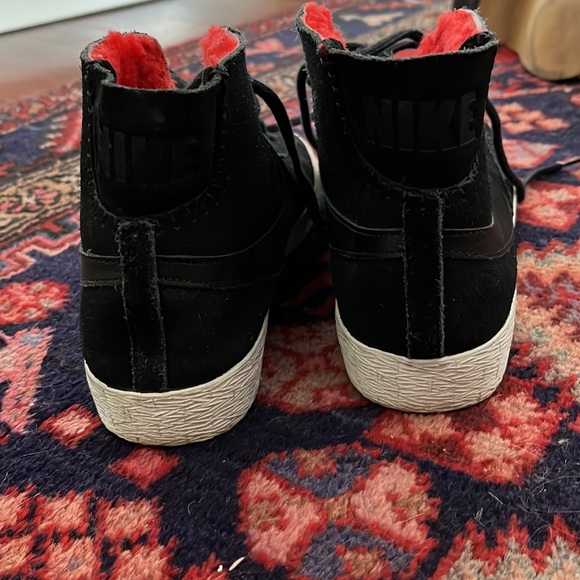 Nike Blazer Mid - Picture 4 of 9